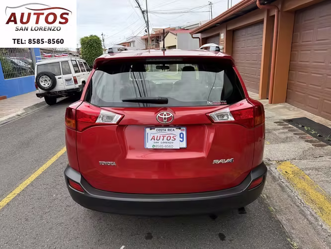 TOYOTA RAV4 2014 AUTOMÁTICO - Imagen 8