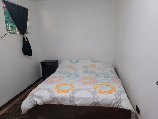 Alquiler de Habitaciones Amuebladas en San Pedro, Montes de Oca – 155,000 - Imagen 2