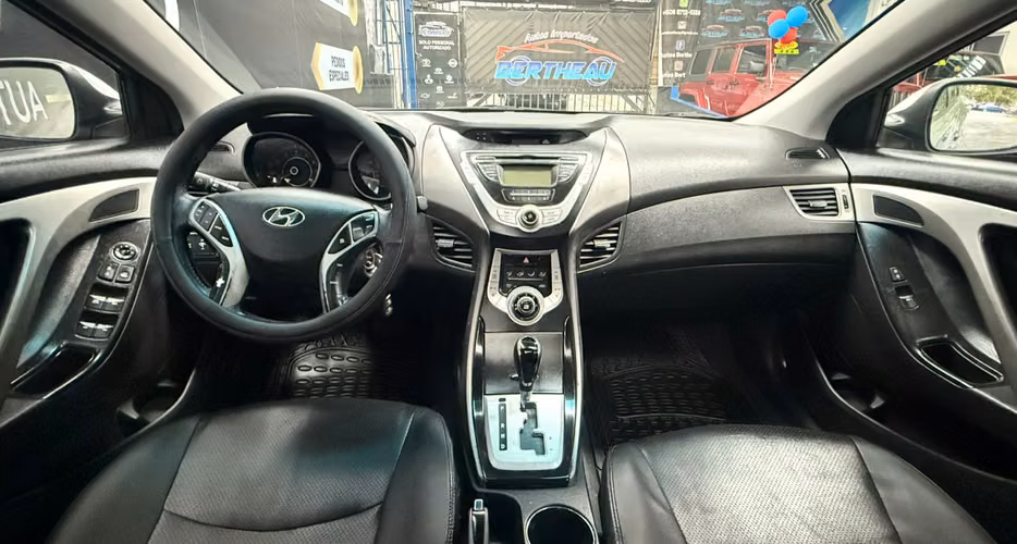 HYUNDAI ELANTRA LIMITED 2012 PLATEADO AUTOMÁTICO - Imagen 3