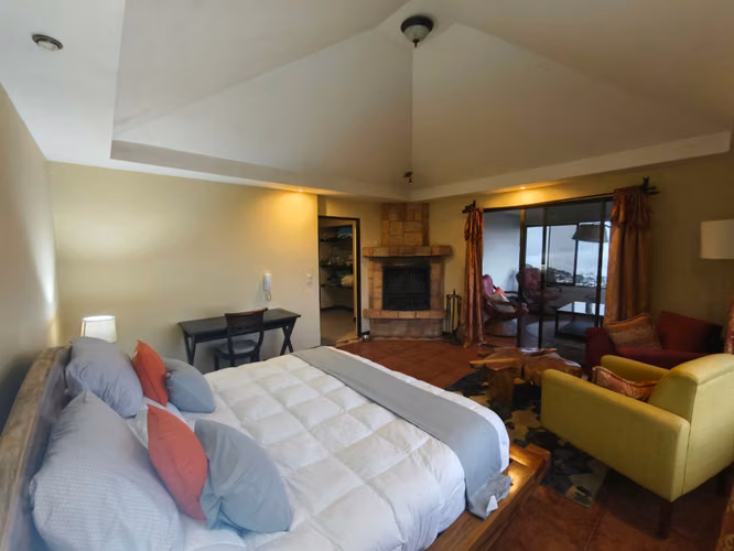 Se alquila apartamento rústico Amueblado en Las Nubes de Coronado