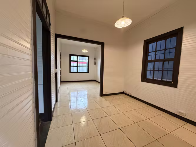Alquiler de Local Comercial en Barrio Aranjuez – 5 Espacios / Jardín - Imagen 6