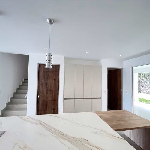 Venta de casa con increíbles vistas Guachipelín de Escazú - Imagen 11