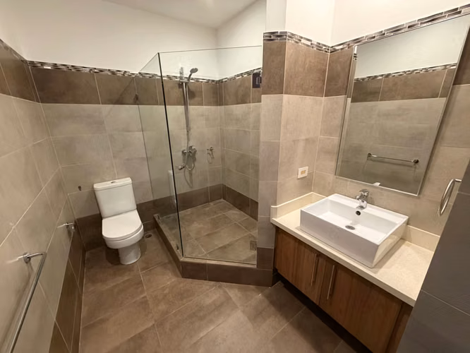 Apartamento en Alquiler en Vía Natura, Guayabos, Curridabat - Imagen 12