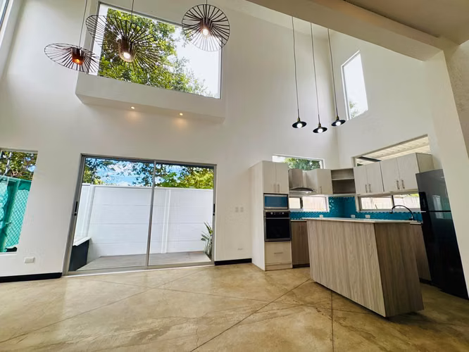 ALQUILER DE CASA EN SAN RAFAEL DE ALAJUELA | 1 HABITACIÓN + ESPACIO FLEX | LÍNEA BLANCA - Imagen 5