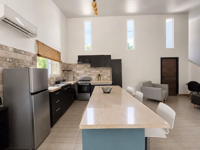 Venta de casa equipada y apartamento independiente - Imagen 13