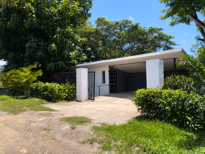 Venta de casa equipada y apartamento independiente - Imagen 2