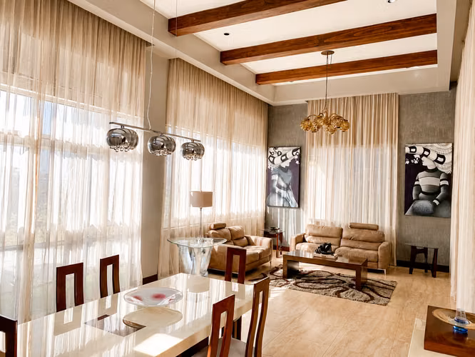 Mansión de Lujo en Alquiler en Cariari | 4 Habitaciones - Imagen 3