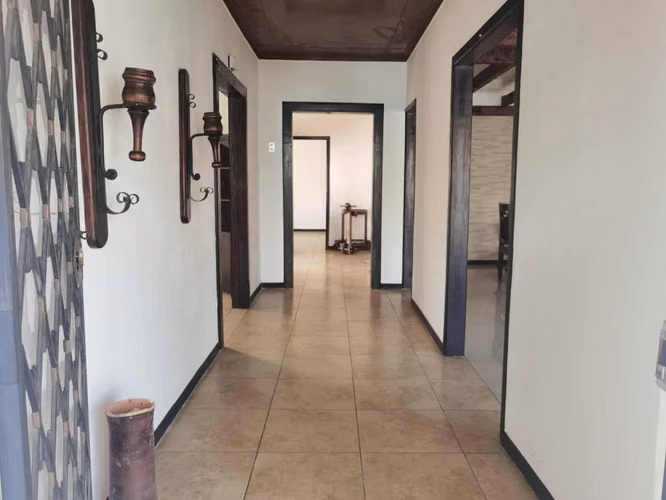 Casa en alquiler en San Pedro - Independiente 1 nivel - Imagen 5