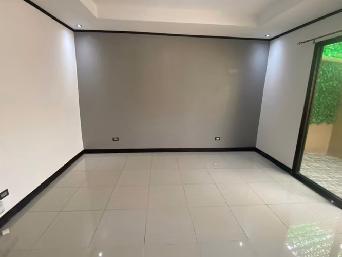 78436 / Casa moderna / Tres Ríos / Residencial Monserrat / Seguridad / Alta plusvalía - Imagen 13