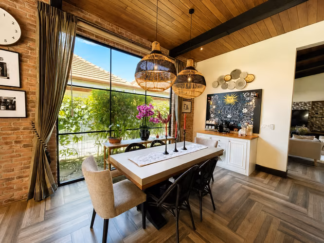 Casa de Lujo de Una Planta en Condominio Orosol, Santa Ana - Imagen 6
