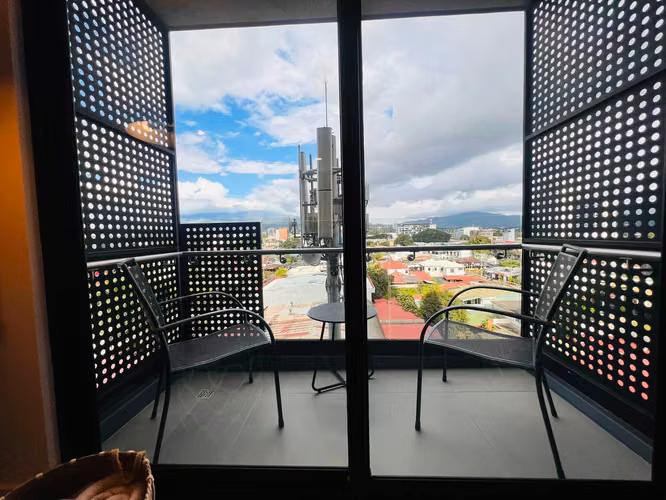 Oportunidad ¡ Venta de Apartamento FULL AMUEBLADO en BO Escalante San Jose par Inversion o vivir - Imagen 9