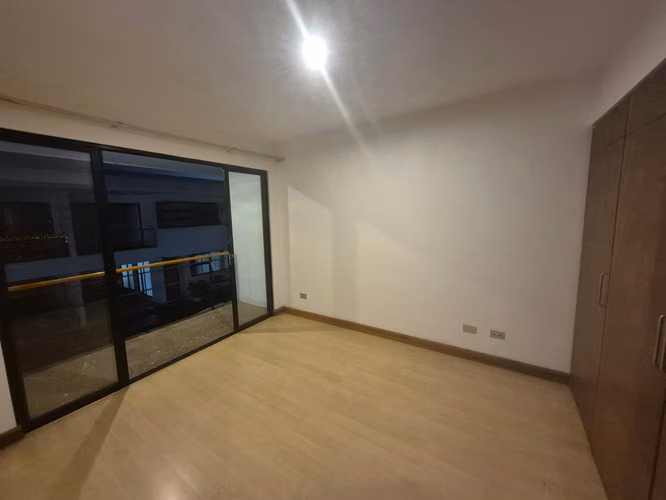 ALQUILER DE CONDOMINIO EN FRESES DE CURRIDABAT ( 2 HABITACIONES ) - Imagen 8