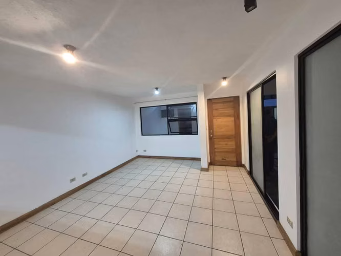 ALQUILER DE CONDOMINIO EN FRESES DE CURRIDABAT ( 2 HABITACIONES ) - Imagen 2