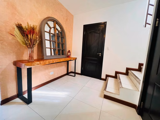 Oportunidad Venta de Casa 2 Plantas 80 millones en Cartago Condominio Vistas de Oreamuno - Imagen 5