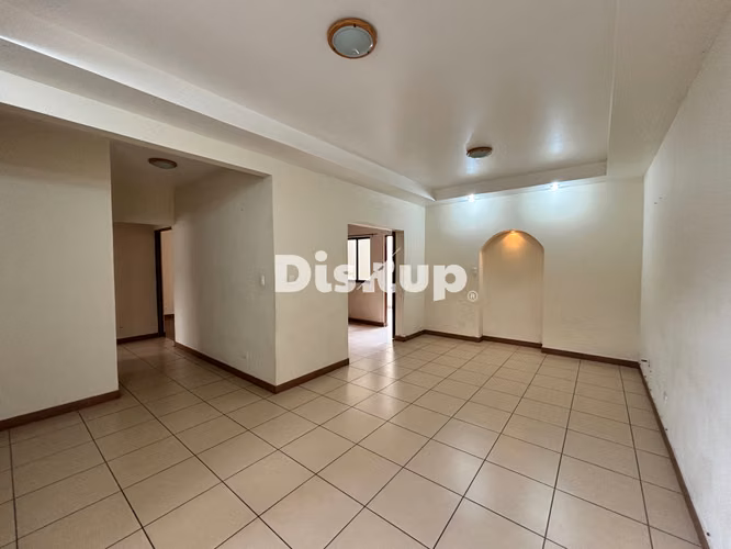 Apartamento de 2 hab. Calle Blancos, cercano a la Clínica Católica - Imagen 5