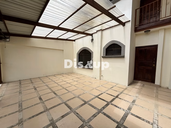 Apartamento de 2 hab. Calle Blancos, cercano a la Clínica Católica - Imagen 3