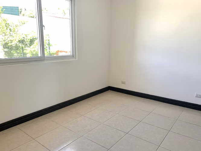 VENTA DE CASA EN CONDOMINIO RIO PALMA, ESCAZÚ - Imagen 11