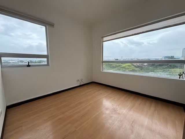 Venta de apartamento con vista. Condado del Parque, La Sabana - Imagen 4