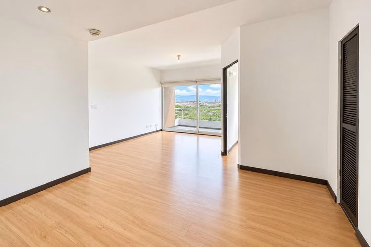 Venta de apartamento con vista. Condado del Parque, La Sabana