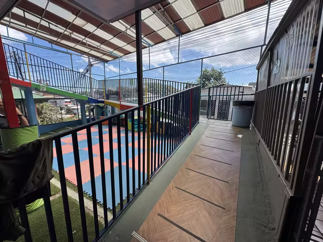 Venta de escuela y centro de red de cuido en San Rafael Arriba de Desamparados -EU - Imagen 2