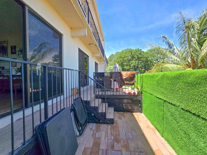 APARTAMENTO CON VISTA DE 3 HABIT. EN GUACHIPELIN ESCAZU - Imagen 3