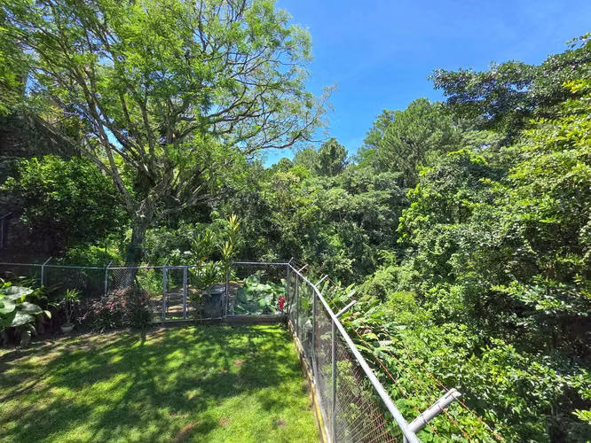 APARTAMENTO CON VISTA DE 3 HABIT. EN GUACHIPELIN ESCAZU - Imagen 18