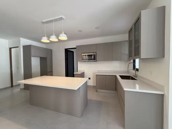 Alquiler apartamentos nuevos en San Rafael de Escazú | 170 m² | 3 habitaciones | $2.000 - Imagen 4