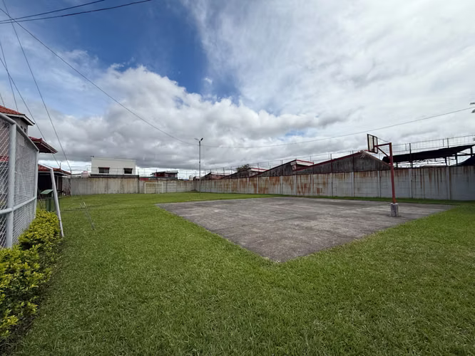 Venta de casa en Condominio La Trinidad de Moravia - Imagen 3
