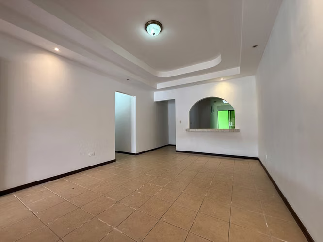 Venta de casa en Condominio La Trinidad de Moravia - Imagen 4