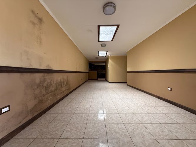 Venta de casa Remate Bancario!, en Urbanización Villa Flores - Imagen 11