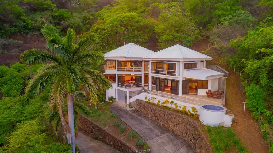 Laguna Vista | Vistas cercanas al mar y al atardecer, Playas del Coco - Imagen 12