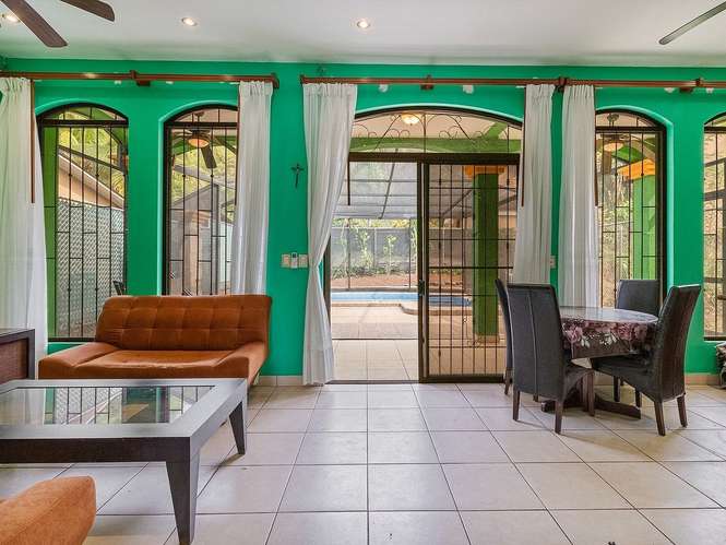 Casa Verde Vida | Casa con piscina privada y azotea en Playas del Coco
