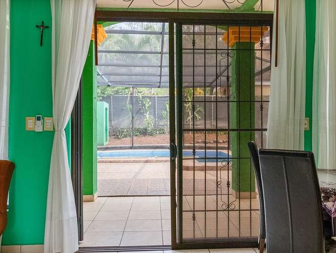 Casa Verde Vida | Casa con piscina privada y azotea en Playas del Coco