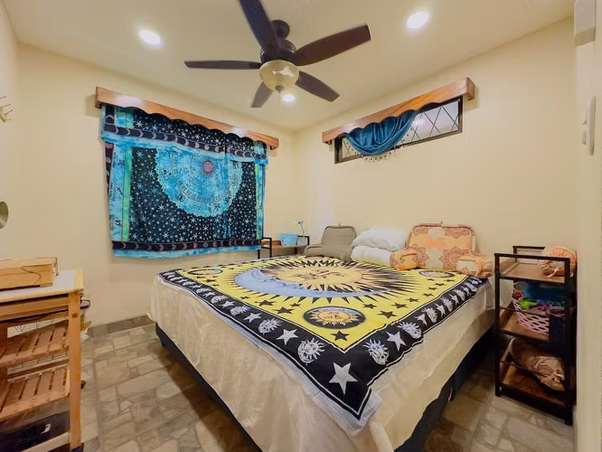 Casa Amarilla | Lote grande, a pie de la playa, Automercado y Pacífico - Imagen 35