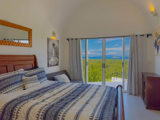 Casa Bella Luna | Vista al mar en Playas del Coco, financiamiento del vendedor - Imagen 44