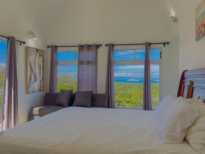 Casa Bella Luna | Vista al mar en Playas del Coco, financiamiento del vendedor - Imagen 49