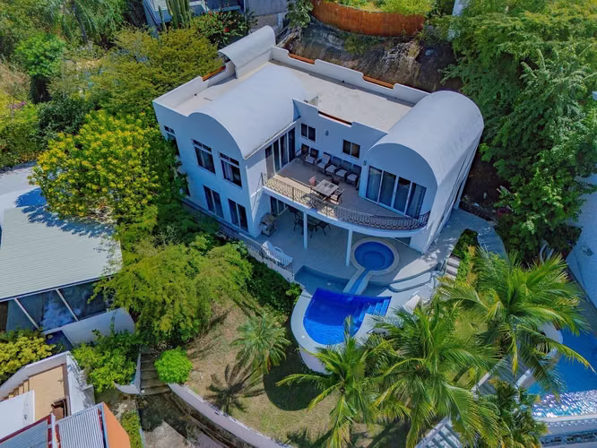 Casa Bella Luna | Vista al mar en Playas del Coco, financiamiento del vendedor - Imagen 25