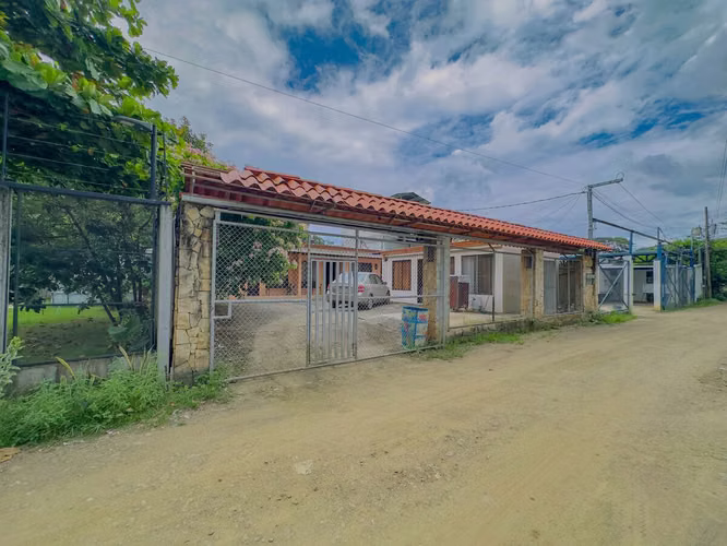 Iguana Rentals | Complejo propio sin HOA, 5 habitaciones - Imagen 35