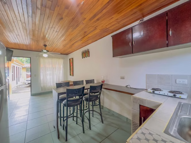 Iguana Rentals | Complejo propio sin HOA, 5 habitaciones - Imagen 21