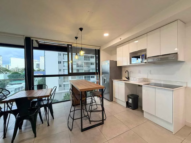 Venta de apartamento en Sky Garden con amplia vista e iluminación - Imagen 5