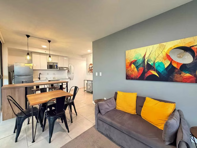 Venta de apartamento en Sky Garden con amplia vista e iluminación - Imagen 9
