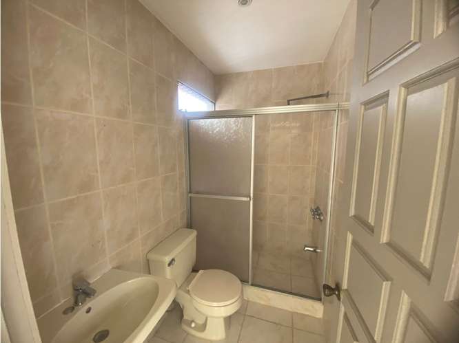 CASA INDEPENDIENTE EN VENTA con hermosa vista | ESCAZÚ - Imagen 11