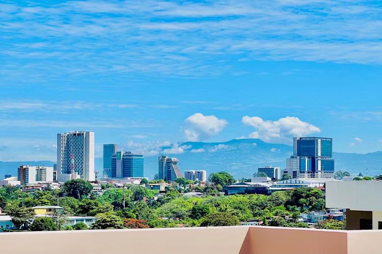 Torres de Monterrey Venta de Apartamento · Ciudad de San José, San José · 3 hab - Imagen 12
