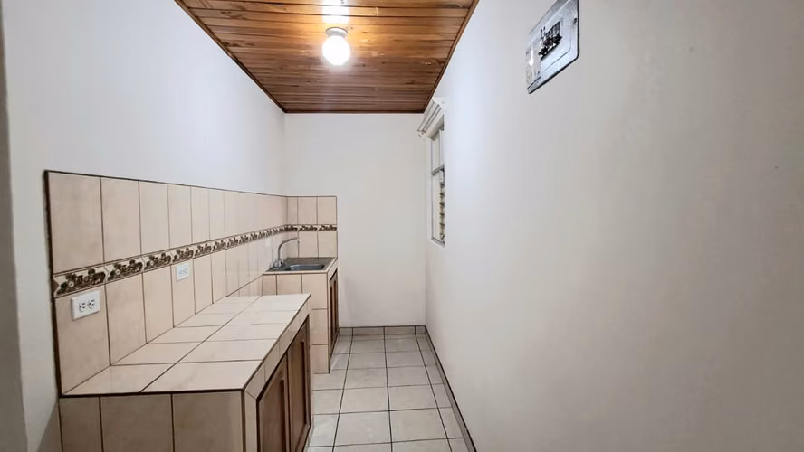 Alquiler de Apartamento de 2 habitaciones en San Pedro-1 - Imagen 4