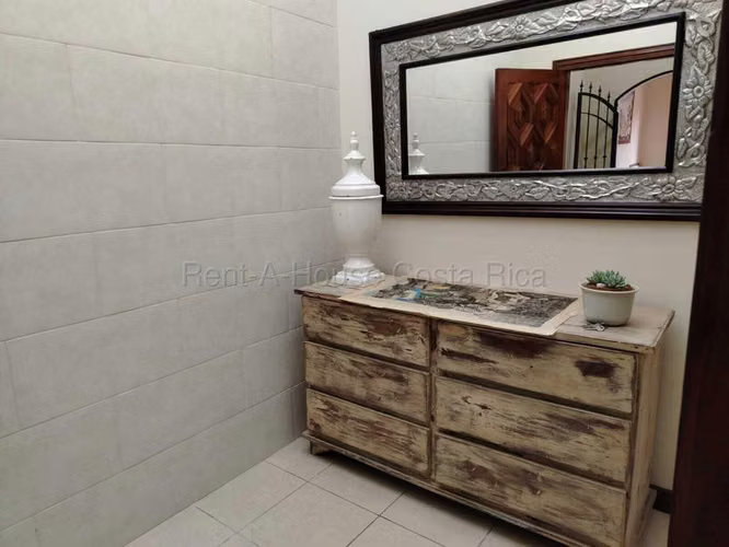 Alquiler de Casa en Belén-La Ribera.