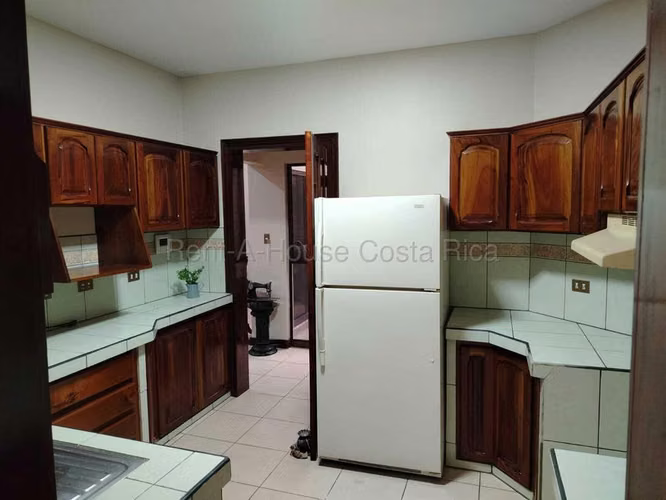 Alquiler de Casa en Belén-La Ribera.