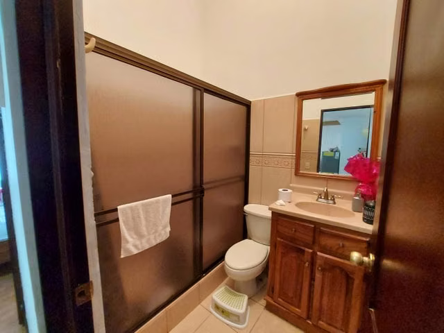 Alquiler de Casa + Mini Apartamento en San Francisco de Heredia. - Imagen 12