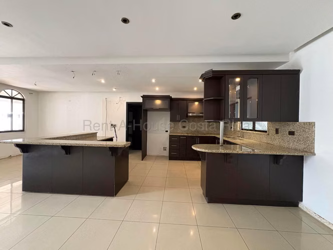 Venta de casa en Pozos Santa Ana - Imagen 2