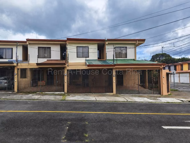 Venta de Casa en Granadilla Curridabat