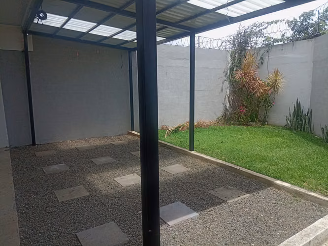 SE ALQUILA CASA EN SAN FRANCISCO DE HEREDIA, CERCA DE OXIGENO - Imagen 13